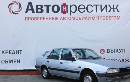 Mazda 626, 1987 год, 199 000 рублей, 3 фотография