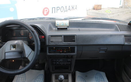 Mazda 626, 1987 год, 199 000 рублей, 11 фотография