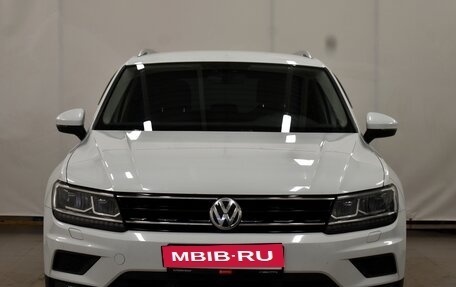 Volkswagen Tiguan II, 2018 год, 2 690 000 рублей, 3 фотография