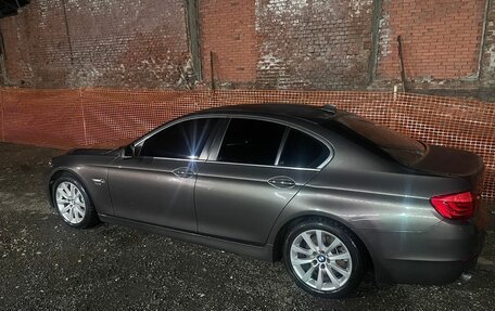 BMW 5 серия, 2012 год, 2 049 000 рублей, 2 фотография