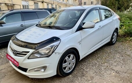 Hyundai Solaris II рестайлинг, 2014 год, 925 000 рублей, 1 фотография