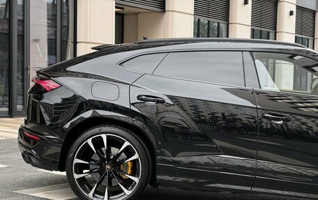 Lamborghini Urus I, 2021 год, 29 000 000 рублей, 7 фотография