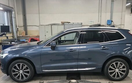 Volvo XC60 II, 2018 год, 4 095 000 рублей, 3 фотография