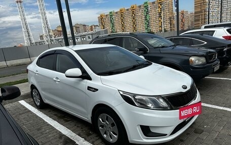 KIA Rio III рестайлинг, 2014 год, 950 000 рублей, 5 фотография