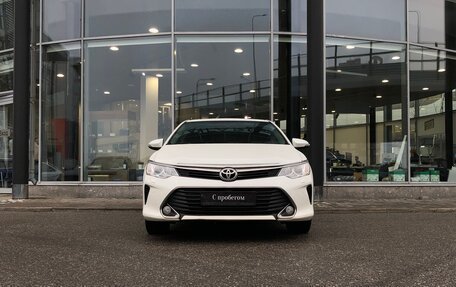 Toyota Camry, 2017 год, 2 153 000 рублей, 3 фотография