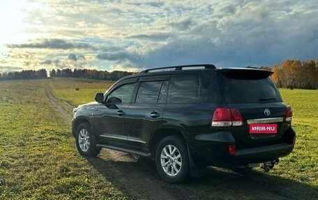 Toyota Land Cruiser 200, 2011 год, 3 850 000 рублей, 6 фотография