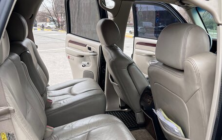 Cadillac Escalade II, 2003 год, 1 150 000 рублей, 12 фотография