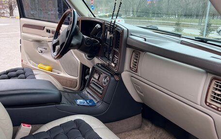 Cadillac Escalade II, 2003 год, 1 150 000 рублей, 13 фотография