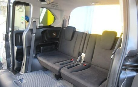 Honda Freed I, 2013 год, 900 000 рублей, 15 фотография