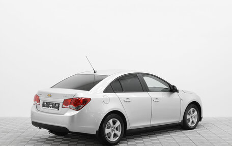 Chevrolet Cruze II, 2010 год, 685 000 рублей, 2 фотография