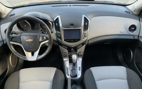 Chevrolet Cruze II, 2015 год, 745 000 рублей, 10 фотография