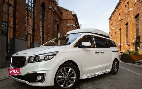 KIA Carnival III, 2017 год, 3 300 000 рублей, 3 фотография