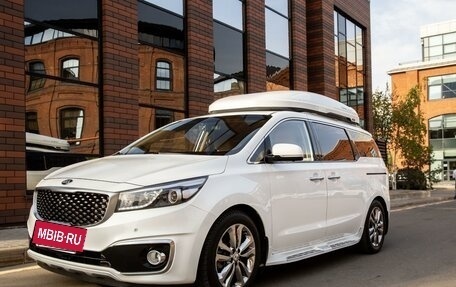 KIA Carnival III, 2017 год, 3 300 000 рублей, 9 фотография