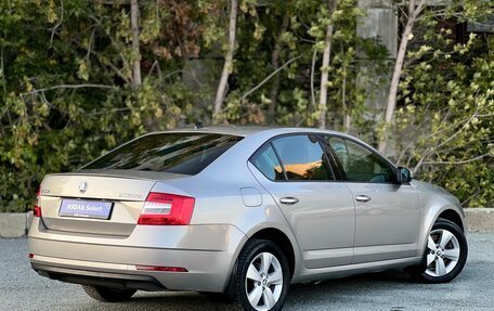 Skoda Octavia, 2019 год, 1 995 000 рублей, 3 фотография