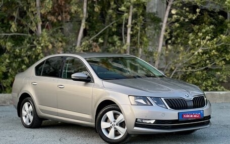 Skoda Octavia, 2019 год, 1 995 000 рублей, 2 фотография