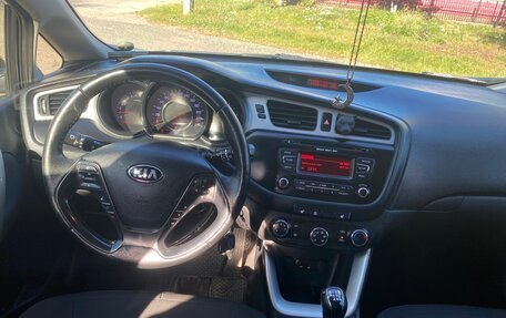 KIA cee'd III, 2015 год, 1 200 000 рублей, 28 фотография