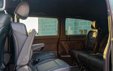 Mercedes-Benz V-Класс, 2019 год, 5 699 999 рублей, 11 фотография