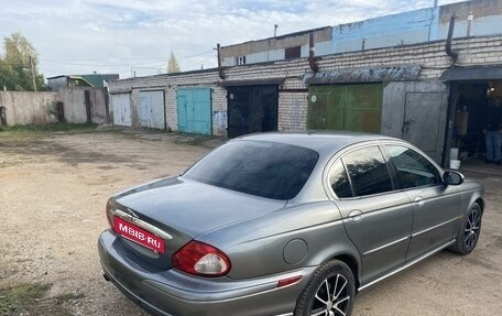 Jaguar X-Type I рестайлинг, 2003 год, 550 000 рублей, 13 фотография