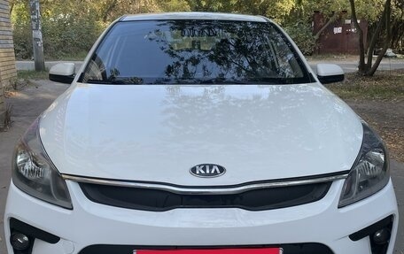 KIA Rio IV, 2019 год, 850 000 рублей, 2 фотография