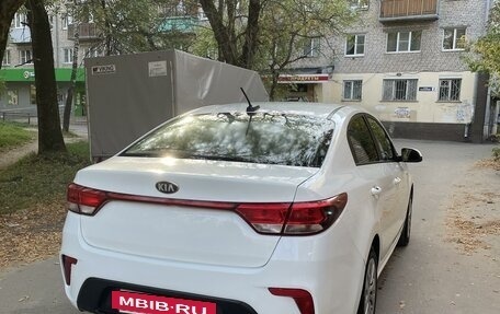 KIA Rio IV, 2019 год, 850 000 рублей, 4 фотография