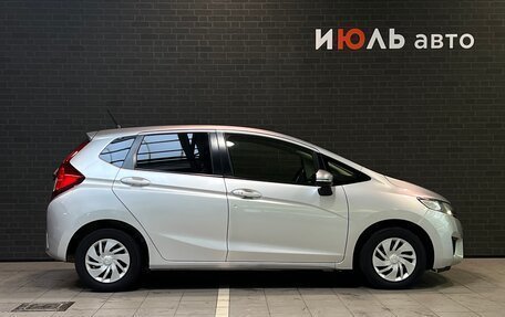 Honda Fit III, 2017 год, 1 235 000 рублей, 4 фотография