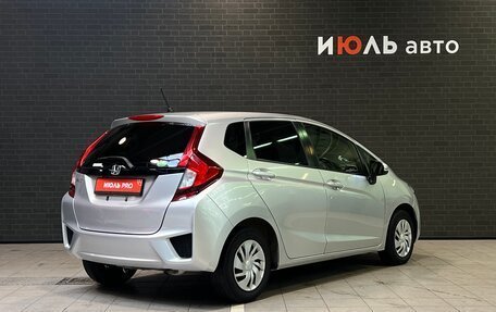 Honda Fit III, 2017 год, 1 235 000 рублей, 5 фотография