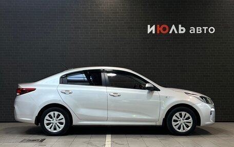 KIA Rio IV, 2017 год, 1 420 000 рублей, 4 фотография