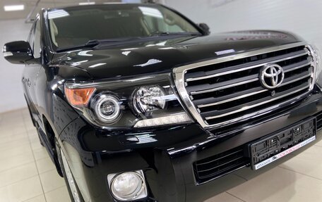 Toyota Land Cruiser 200, 2014 год, 4 450 000 рублей, 3 фотография