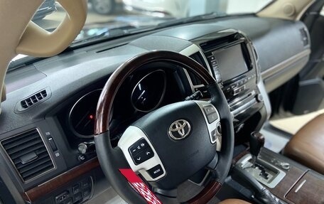 Toyota Land Cruiser 200, 2014 год, 4 450 000 рублей, 18 фотография