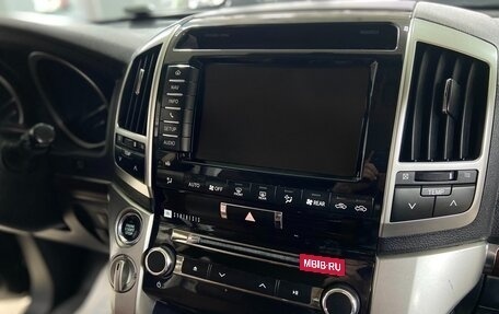 Toyota Land Cruiser 200, 2014 год, 4 450 000 рублей, 28 фотография