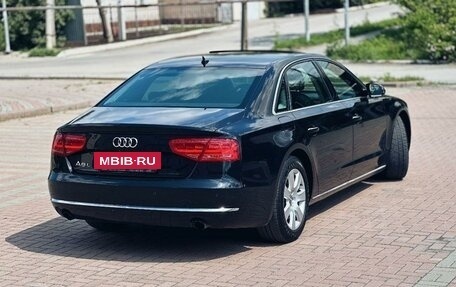 Audi A8, 2012 год, 1 900 000 рублей, 16 фотография