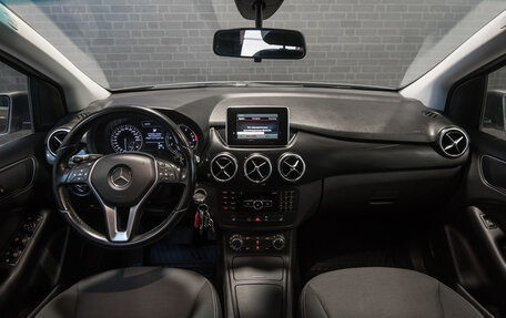 Mercedes-Benz B-Класс, 2013 год, 1 265 000 рублей, 14 фотография