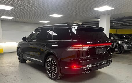 Lincoln Aviator II, 2022 год, 12 900 000 рублей, 3 фотография