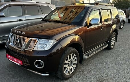 Nissan Pathfinder, 2011 год, 1 820 000 рублей, 12 фотография