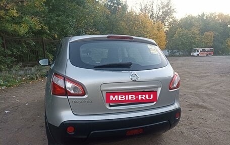 Nissan Qashqai, 2010 год, 1 130 000 рублей, 2 фотография