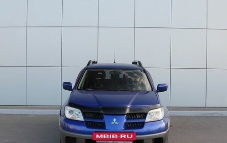 Mitsubishi Outlander III рестайлинг 3, 2004 год, 690 000 рублей, 7 фотография