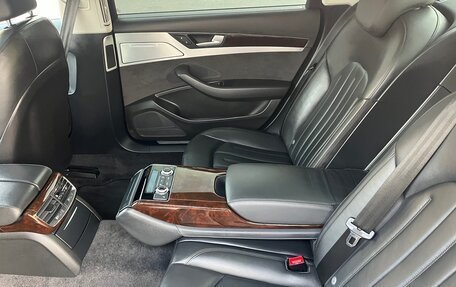 Audi A8, 2014 год, 2 390 000 рублей, 31 фотография