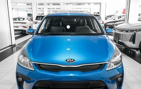 KIA Rio IV, 2018 год, 1 380 000 рублей, 2 фотография