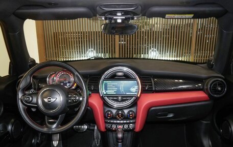 MINI Hatch, 2017 год, 2 250 000 рублей, 18 фотография