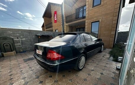 Mercedes-Benz S-Класс, 1999 год, 600 000 рублей, 3 фотография