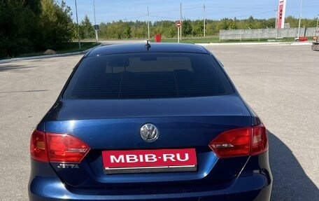 Volkswagen Jetta VI, 2012 год, 1 030 000 рублей, 13 фотография