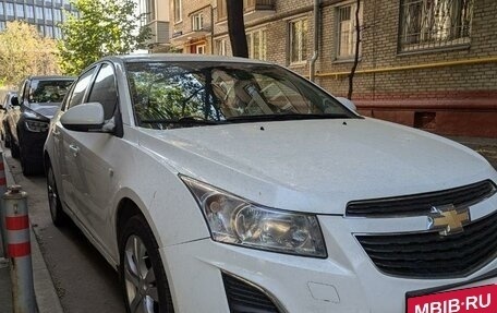 Chevrolet Cruze II, 2013 год, 830 000 рублей, 2 фотография