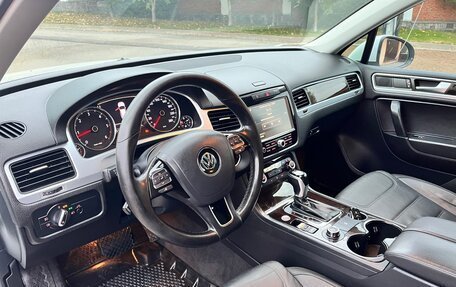 Volkswagen Touareg III, 2012 год, 2 180 000 рублей, 11 фотография