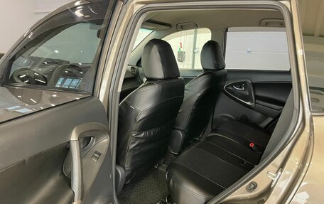 Toyota RAV4, 2011 год, 2 099 999 рублей, 18 фотография