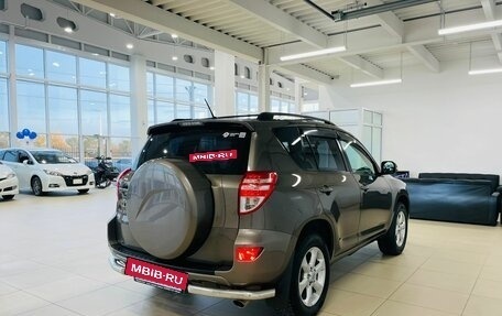 Toyota RAV4, 2011 год, 2 099 999 рублей, 6 фотография