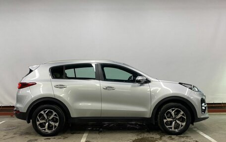 KIA Sportage IV рестайлинг, 2018 год, 2 489 000 рублей, 5 фотография