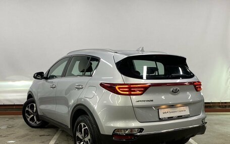 KIA Sportage IV рестайлинг, 2018 год, 2 489 000 рублей, 8 фотография