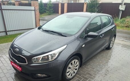 KIA cee'd III, 2014 год, 1 033 000 рублей, 1 фотография