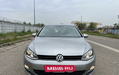 Volkswagen Golf VII, 2013 год, 1 300 000 рублей, 2 фотография