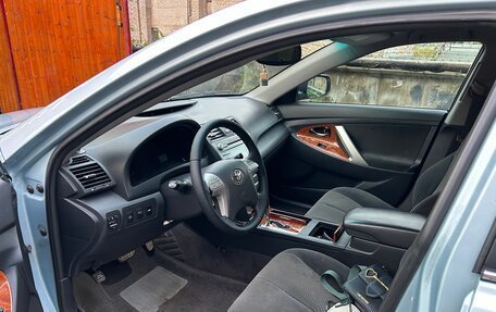 Toyota Camry, 2008 год, 1 100 000 рублей, 4 фотография